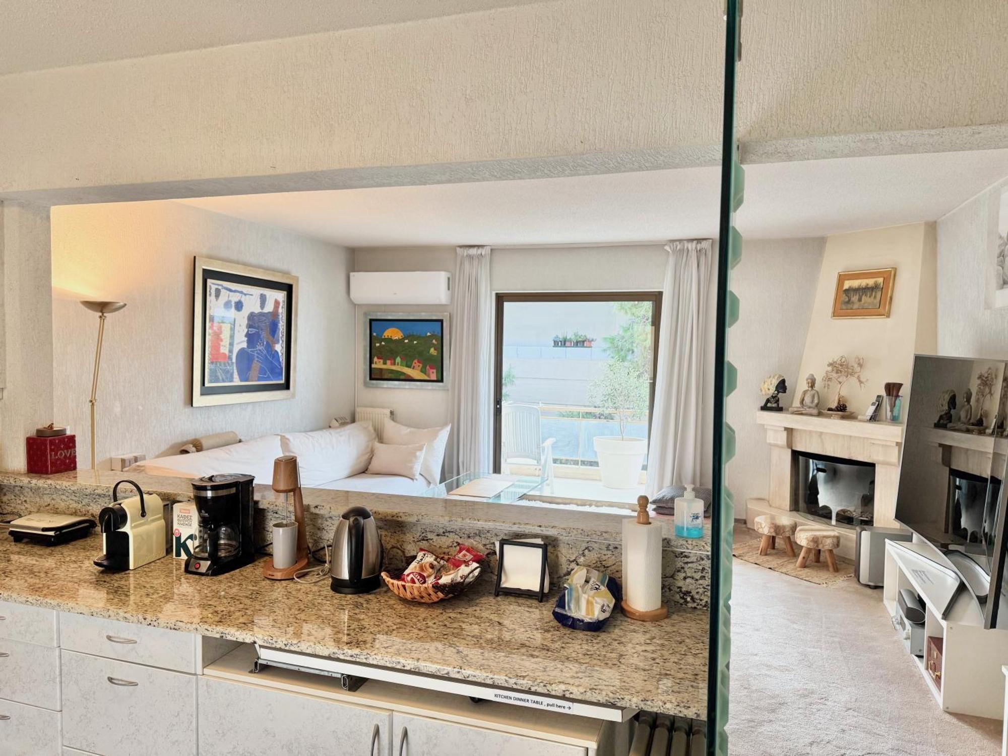 Villasonboard 2 Bed Condo Beach Seaview Greek Riviera Vouliagmeni 아테네 외부 사진